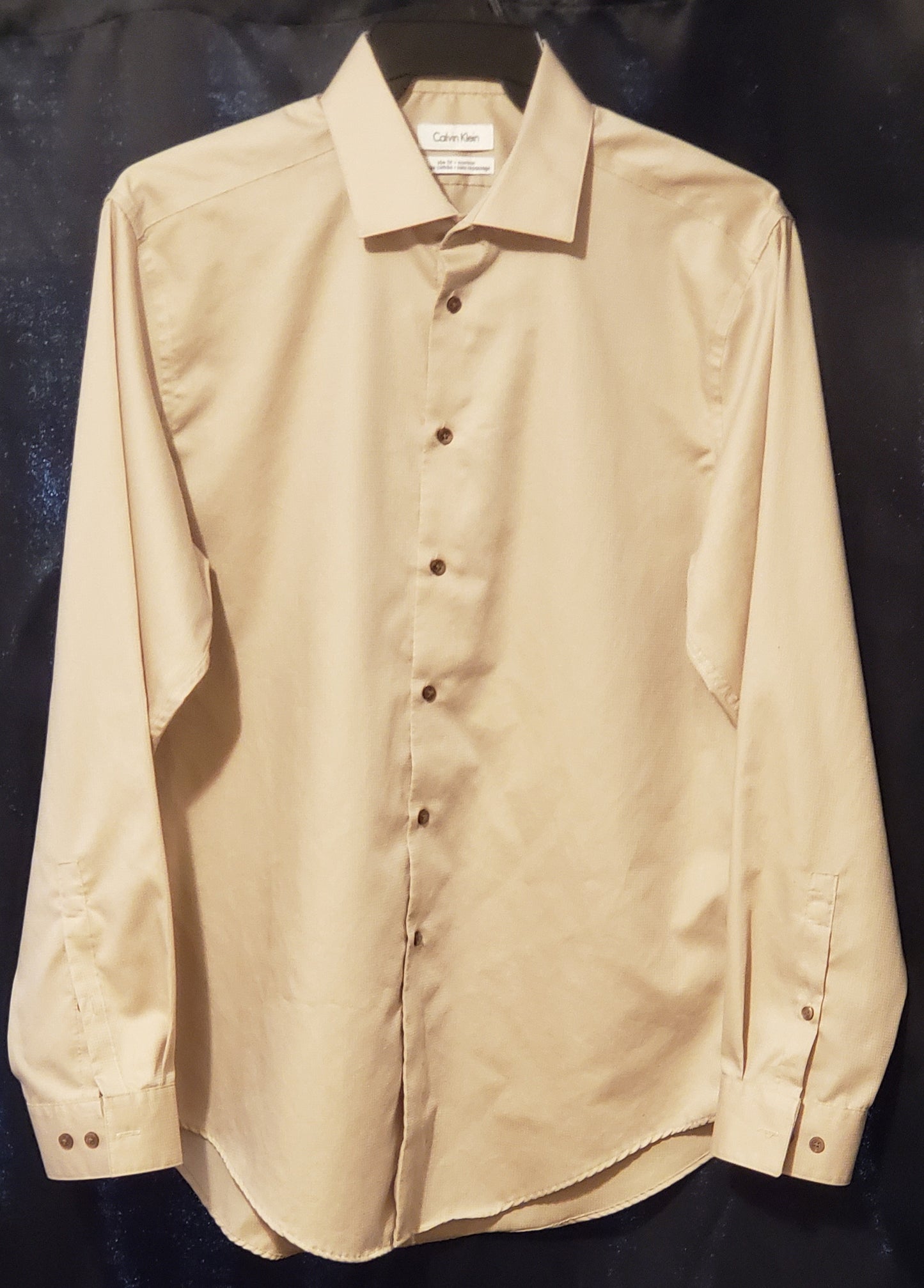 Calvin Klein Men's Long Sleeve Dress Shirt (16 1/2-34/35)