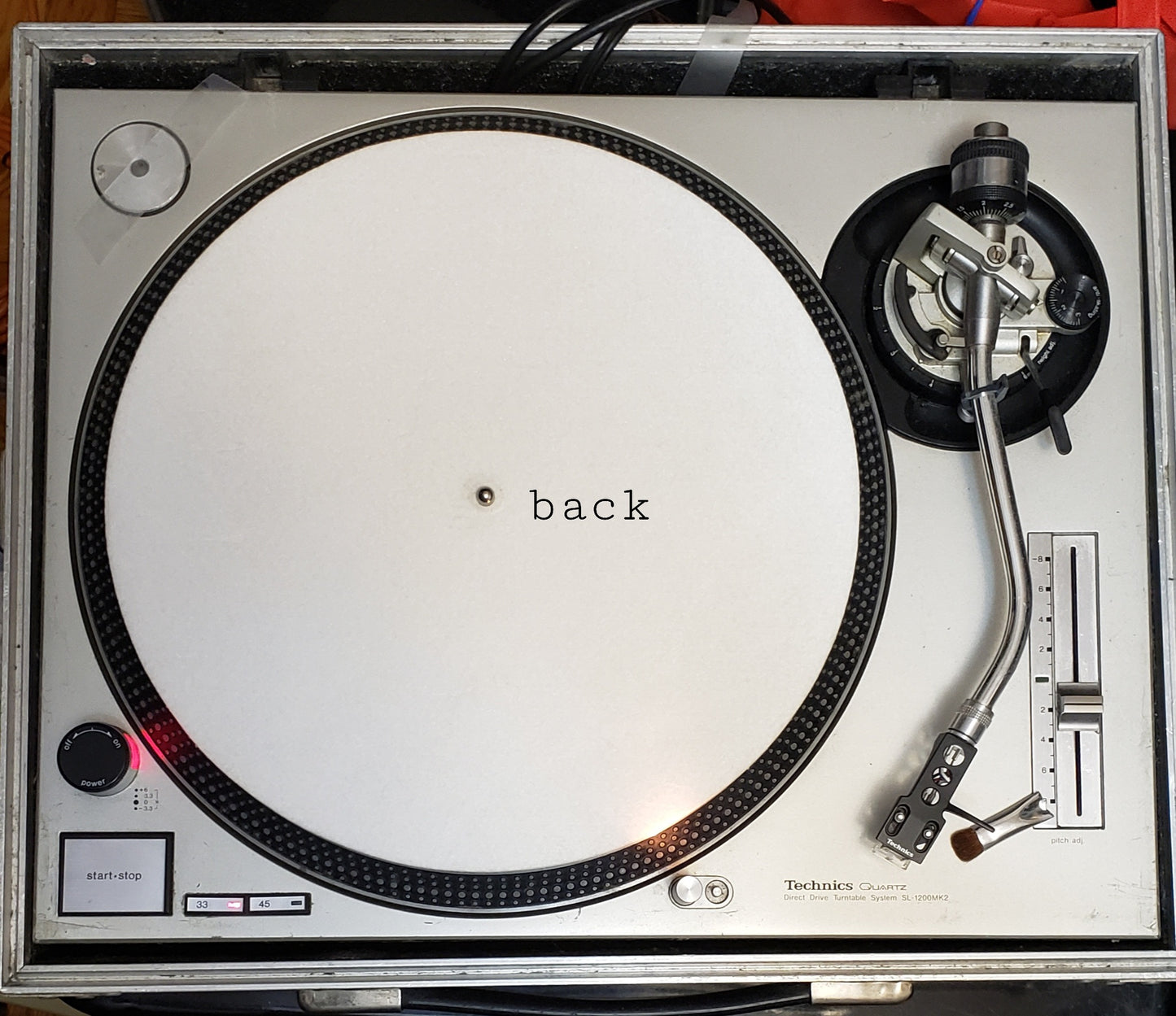 SHURE- 12 Inch (2)Turntable Slipmat Phonograph LP Vinyl Record-White Acrylic