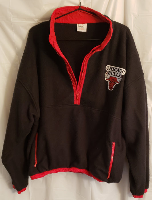 BLACK SWEATER WITH CHICAGO BULLS LOGO/SALE!!!