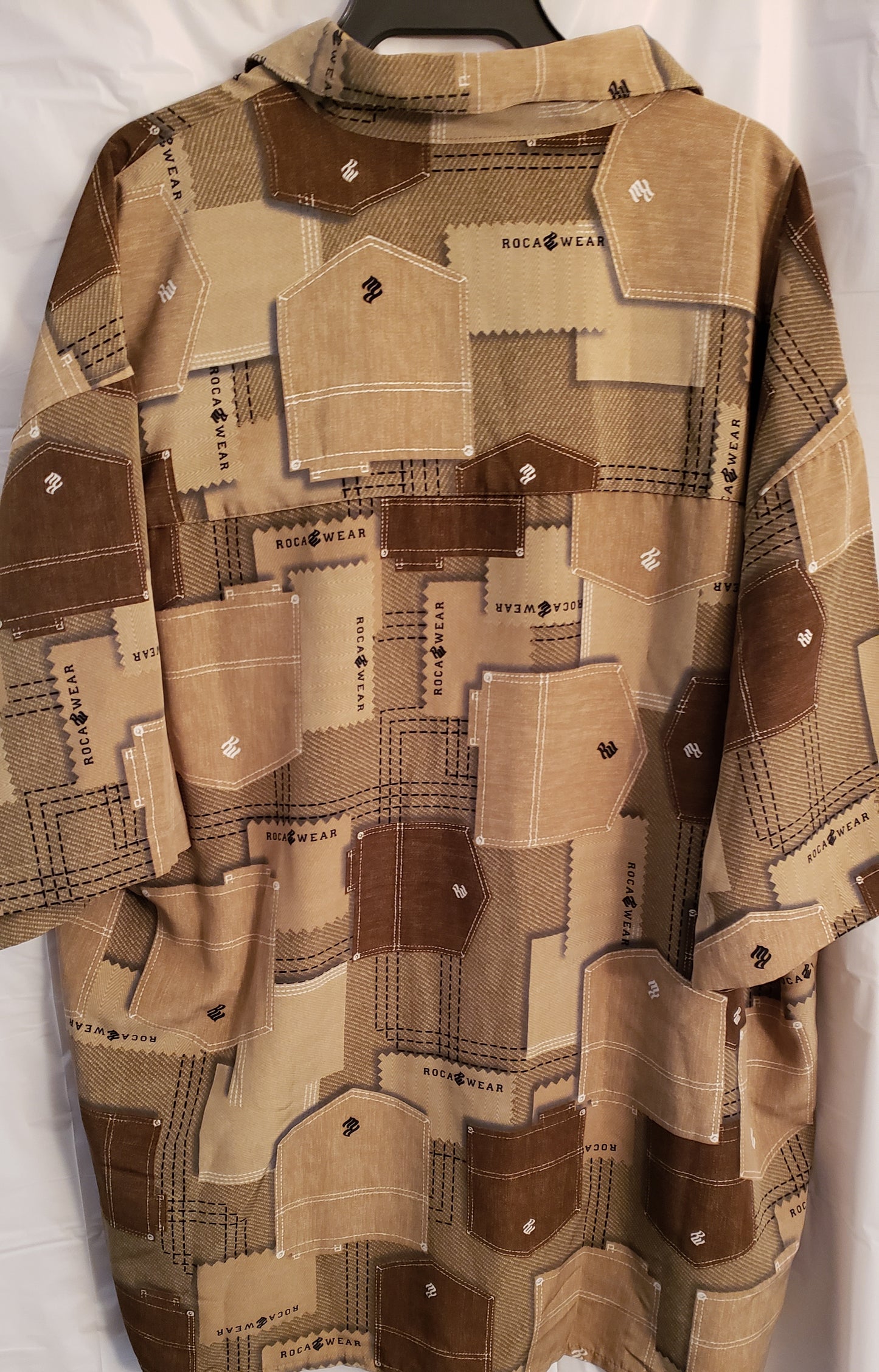 ROCAWEAR MENS SHORT SLEEVE BUTTON UP SHIRT (XXL)