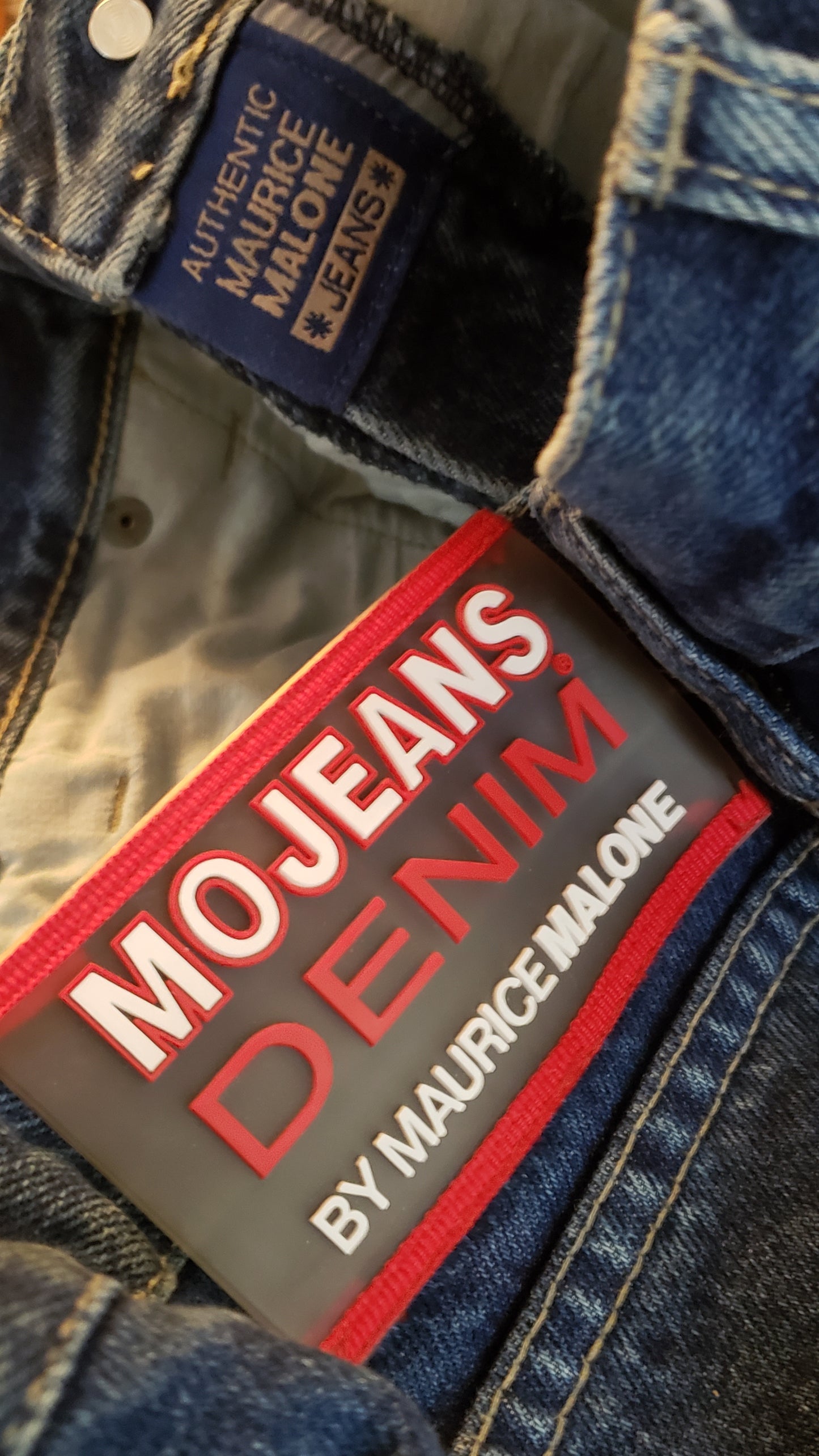 MOJEANS DENIM BY MAURICE MALONE-MEN'S BAGGY JEANS (VINTAGE)!!!