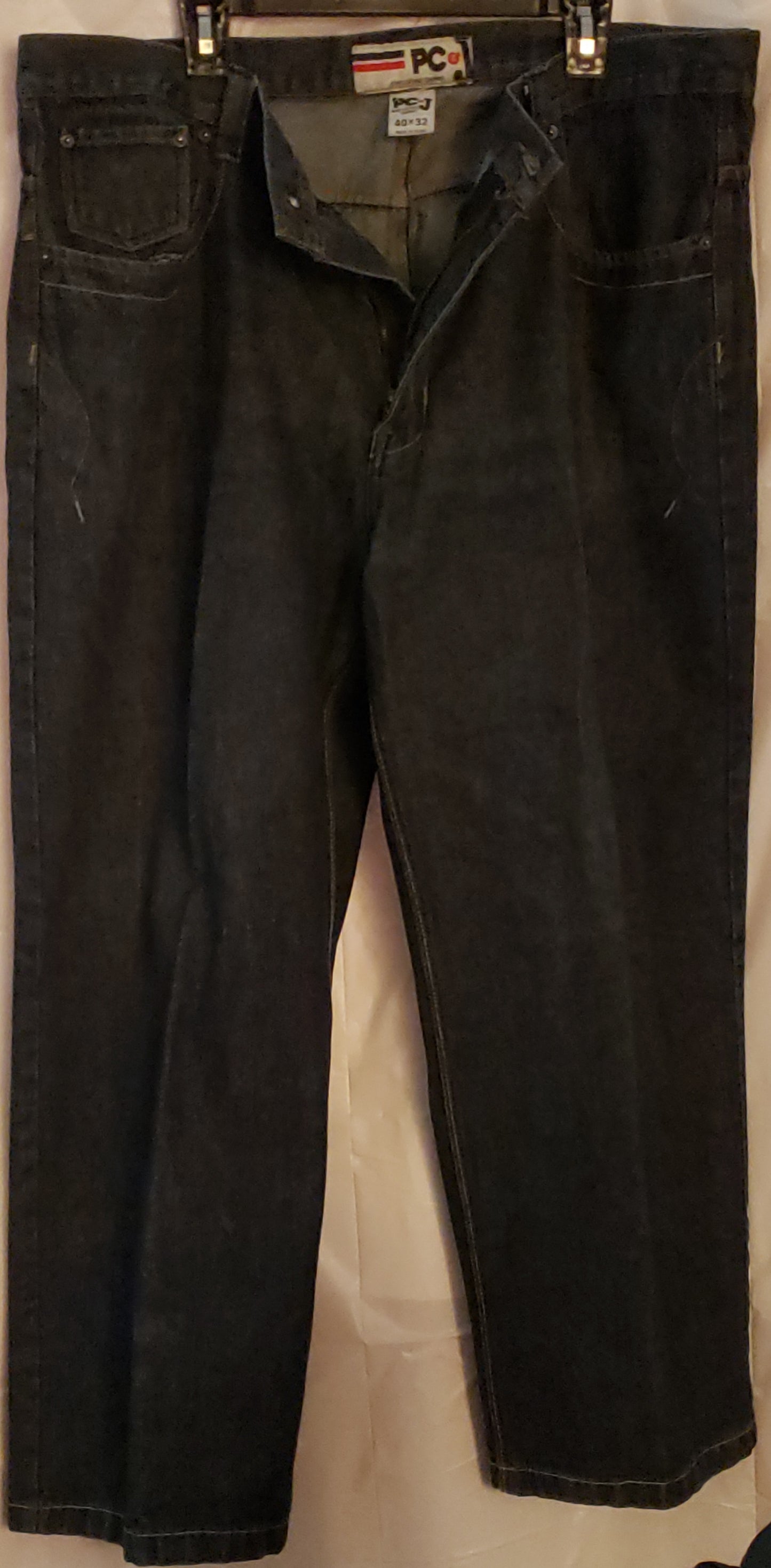 PC & J VINTAGE Black Baggy Fit JEANS (40x32) PC