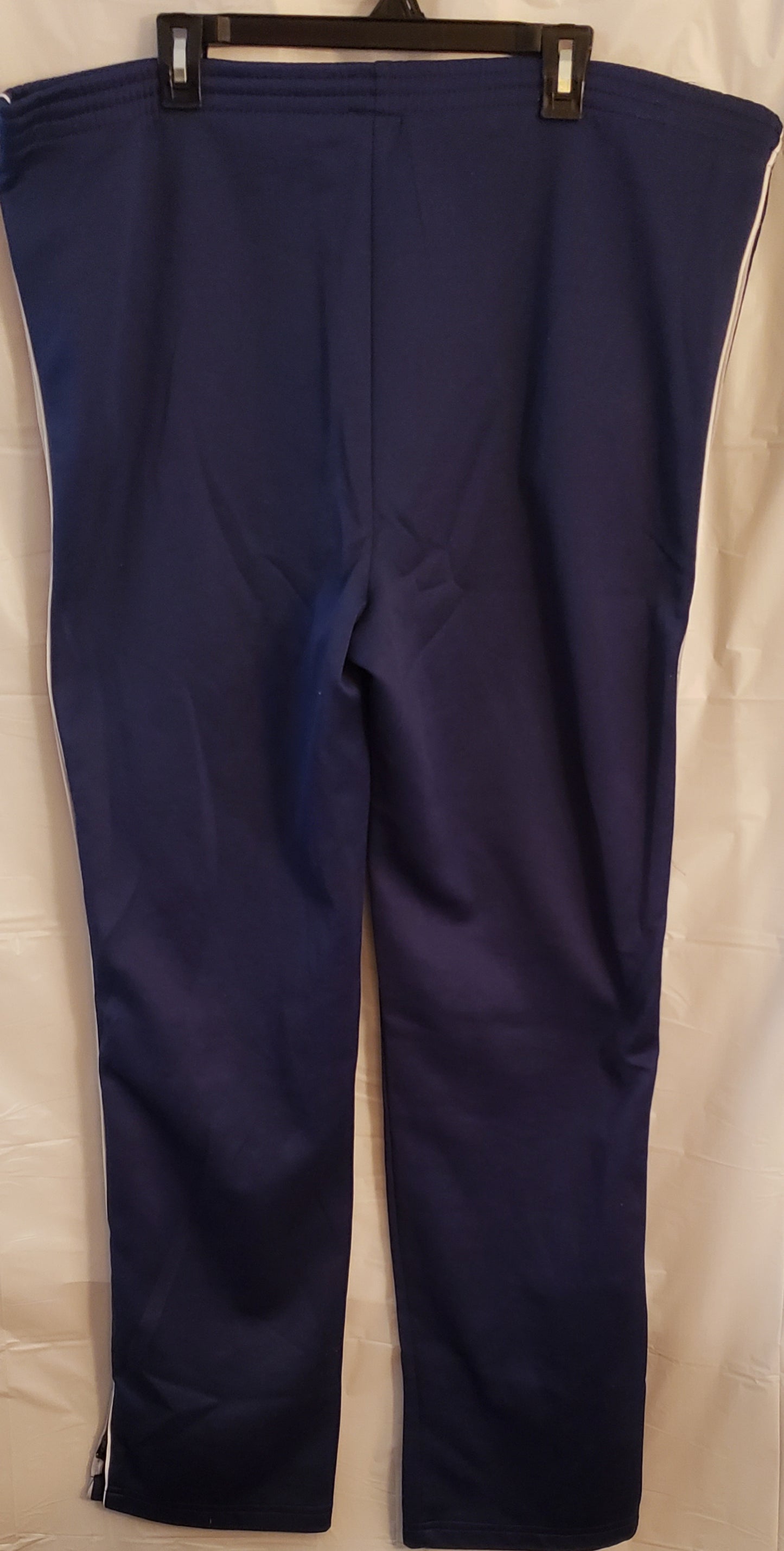 Converse 2 Piece Track Suit (XLT) Vintage!!!