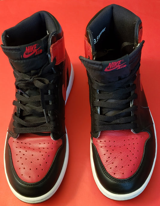 Air Jordan Retro 1 Bred Sneakers (VINTAE) NEW PRICE -SALE!!!