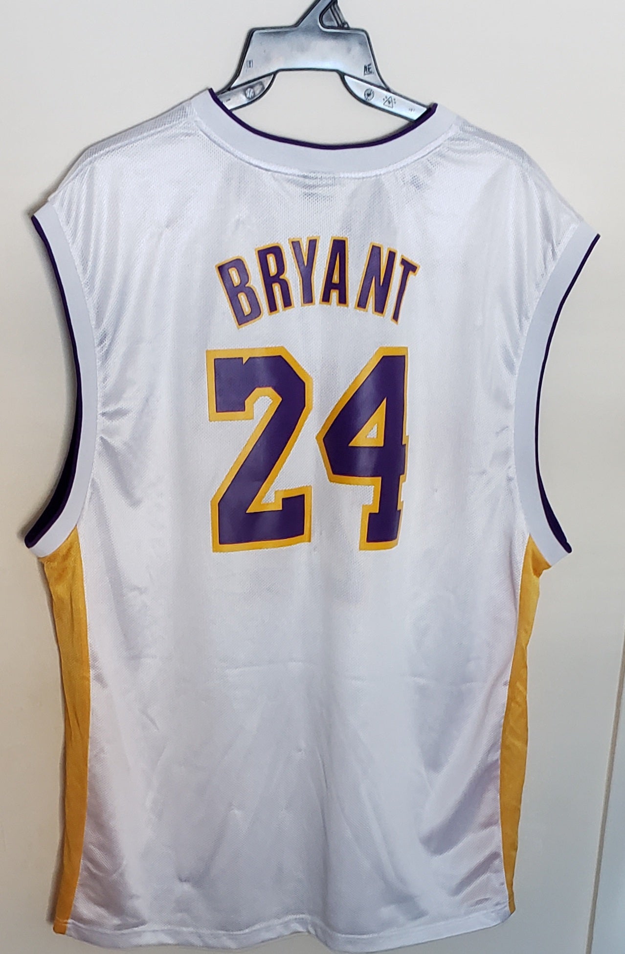 KOBEY BRYANT #24 2009 ADDIDAS JERSEY-Vintage!!!